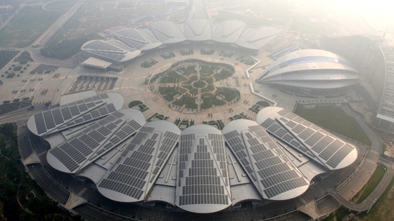 Large Scale No PID Bifacial Solar Panels Ground Solar Systems For Solar Power Station